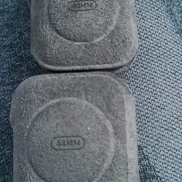 Apple Watch - Picture 2 of 4